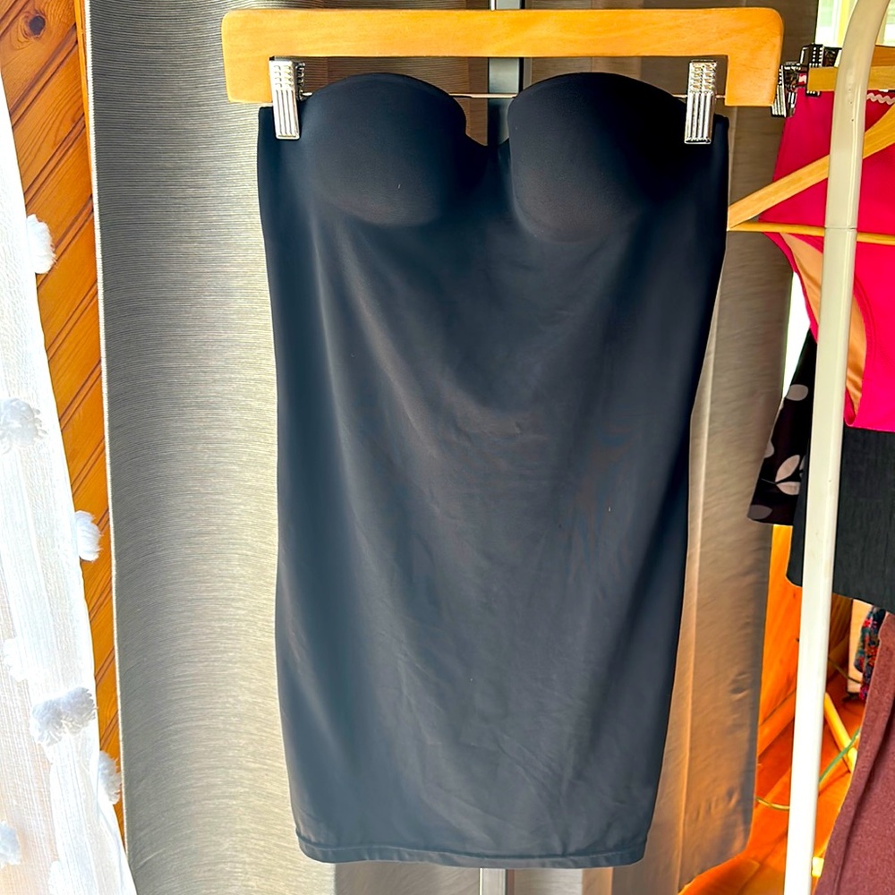 Victoria’s Secret Strapless Shapewear size 34B